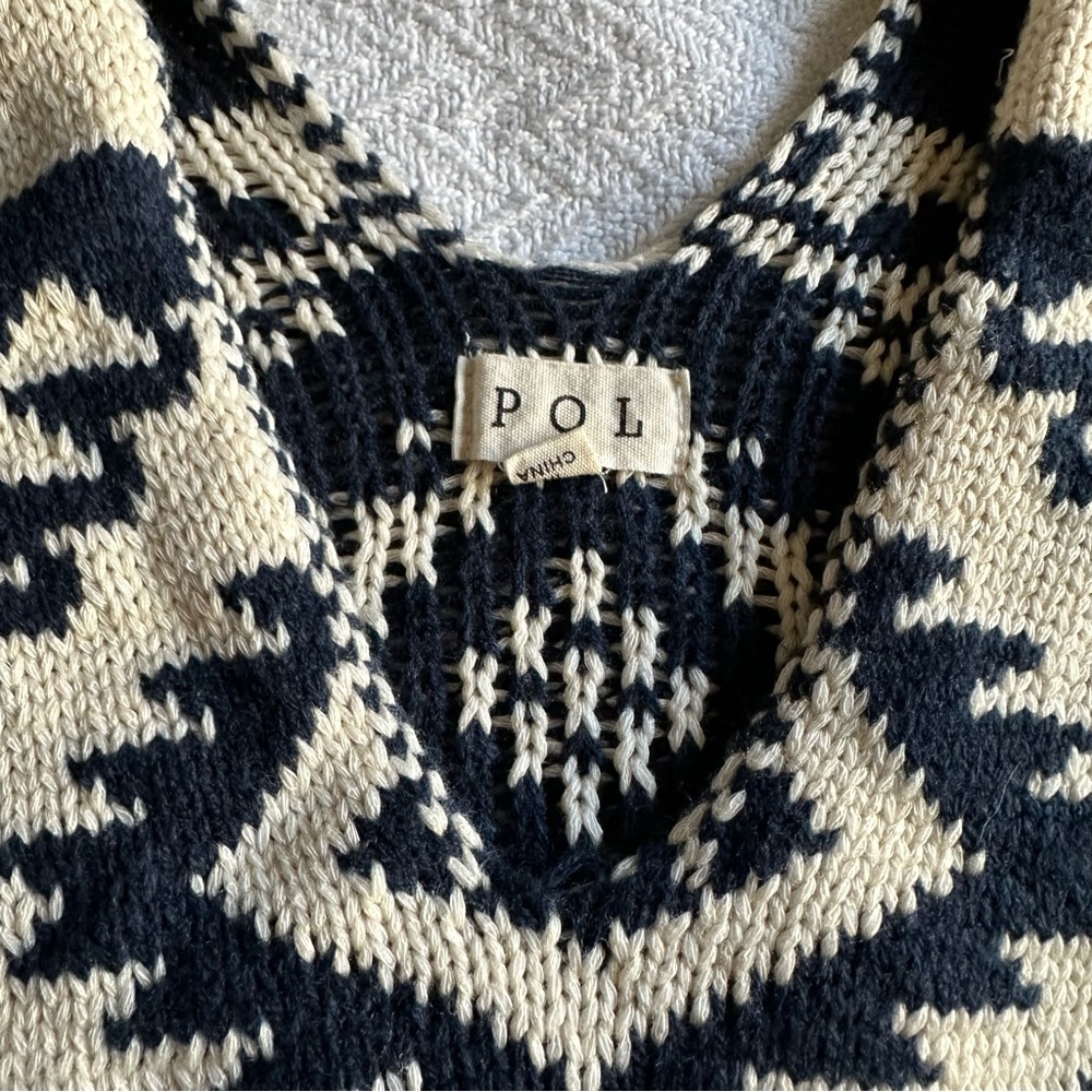 POL women’s sweater - Picture 4 of 9